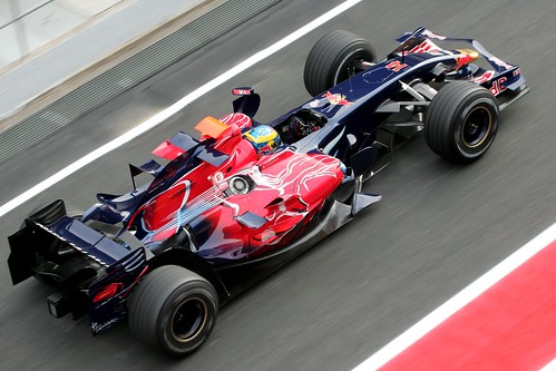   Toro Rosso STR02 