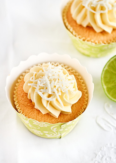 coconut_lime_cupcakes-5