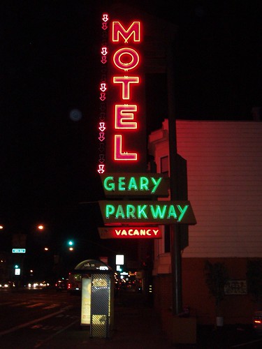 Motel Geary Parkway 01