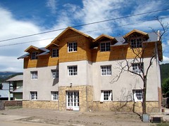 San Martín de los Andes - Hostel Ladera Norte (by pablodf)