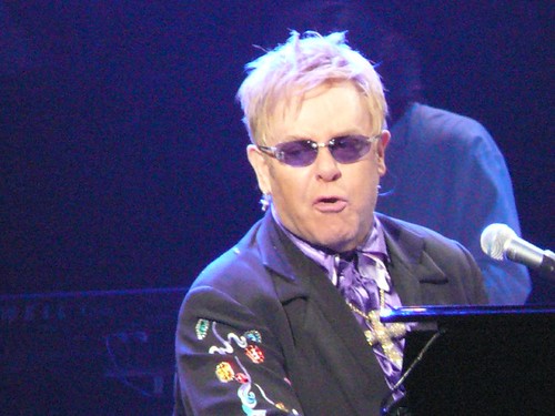 Elton John Charleston - 18