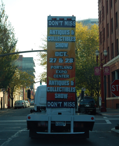 vehicle_rolling_sign