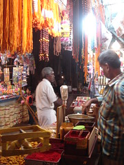 bazaar at madurai temple