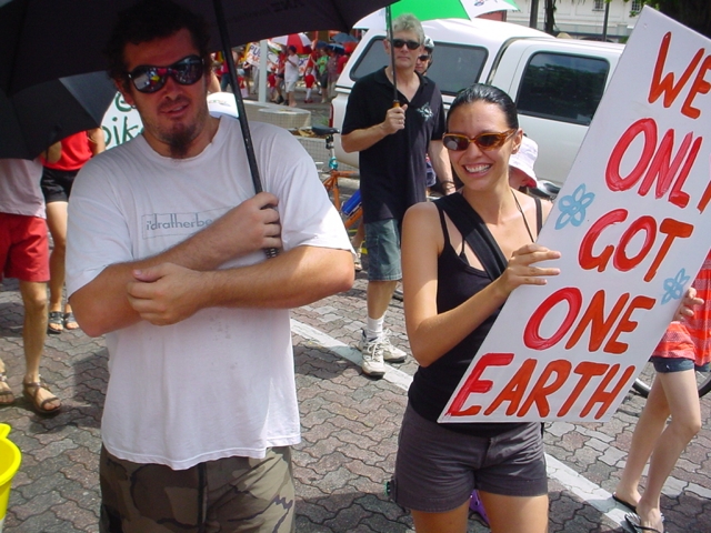 Walk Against Global Warming Cairns 2007 / photo # 04