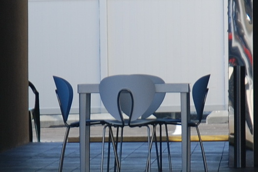 Le Bleu Table-Chairs