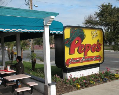 Pepe's - Sign