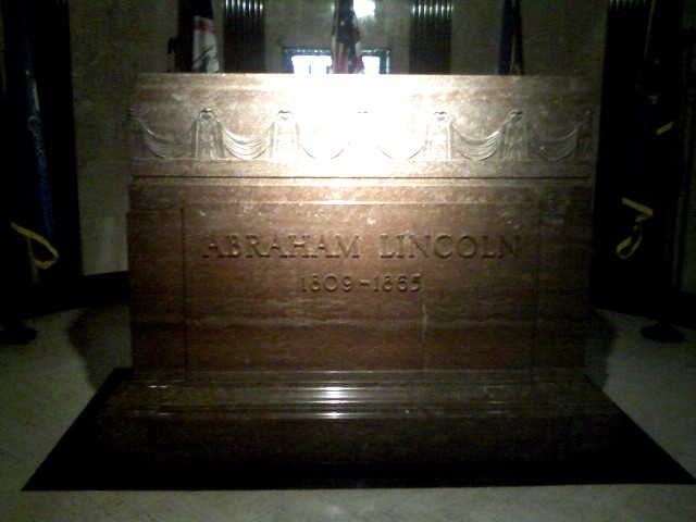 Lincoln Tomb 07