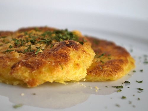 Potato cakes with Parmesan and parsley