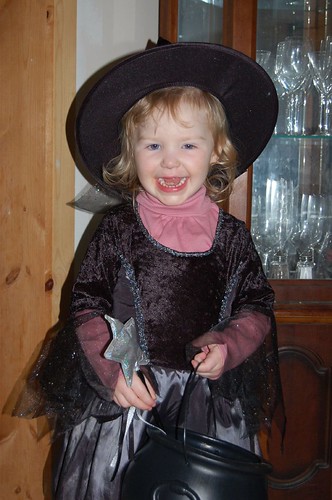 Leda, Halloween, 2007