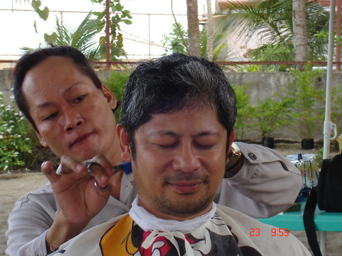 Hairdresser barber hair cut surigao Pinoy Filipino Pilipino Buhay  people pictures photos life Philippinen  菲律宾  菲律賓  필리핀(공화국) Philippines    