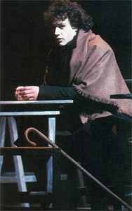 kmgsquidoo 拍攝的 Michael Ball as Marius in Les Miserables。
