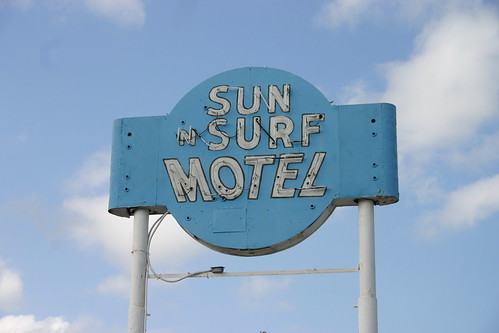 Sun & Surf Motel
