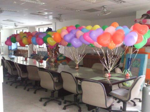 愛心空飄氣球，150顆外送，學校活動 by dod_balloon