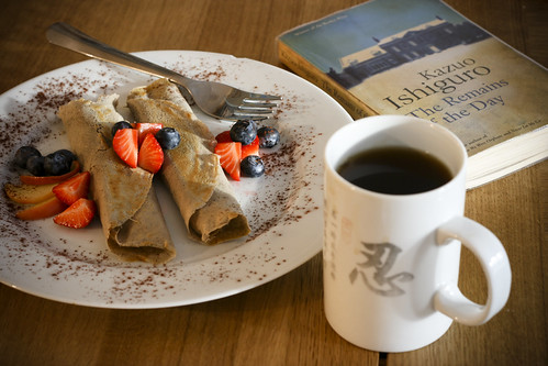 Crepes, Coffee and a Good Read