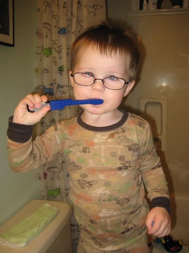 this is how to look cool while brushing your teeth