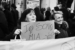 Bologna, manifestazione a favore della legge 194
