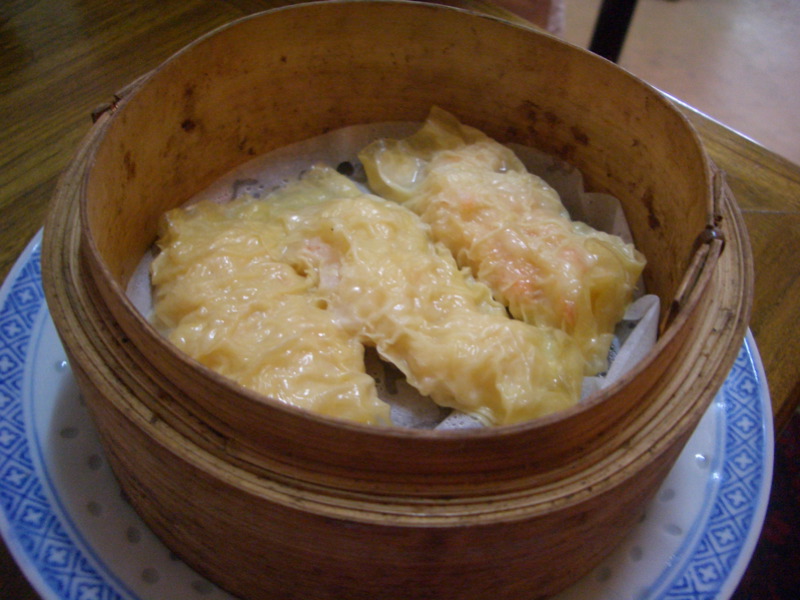 Tofu skin rolls with prawn
