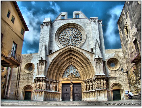 Catedral de Santa Maria de Tarragona by Juliano Madureira.