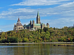 Canadian Parliament Buildings overlooking Otta...