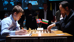 Carlsen-Topalov @ Chessvibes