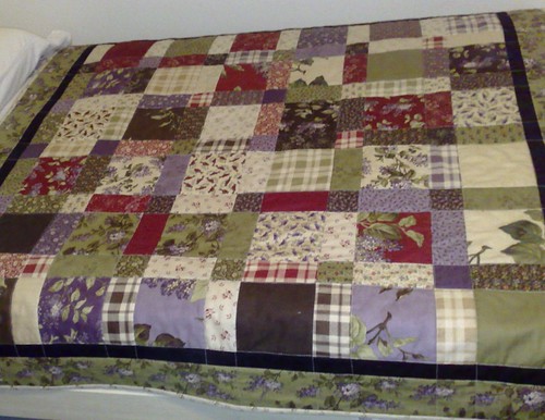 Lilac Time Quilt by Duck Tales