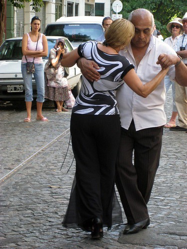 Tango in the Street