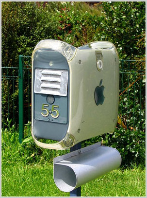 Apple Mac mailbox
