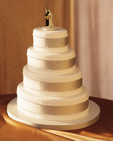  Wedding Cake With Ribbon