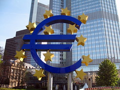 Euro Symbol outside ECB