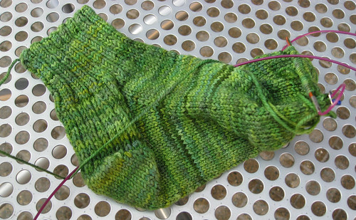 green smooshy sock 1 wip
