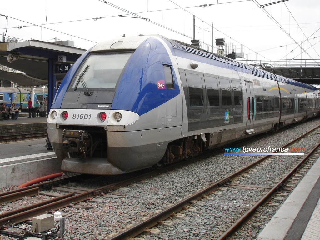 Une rame bi-mode de Bombardier Transport en gare de Bordeaux Saint-Jean