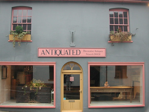 Antiques shop Petworth