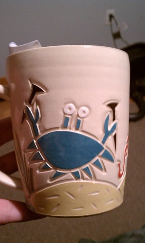 Crabby cup