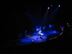 Kelly's opening act was John McLaughlin. (11/18/2007)