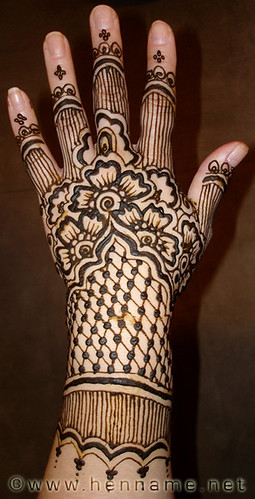  Henna Supplies Artist Services Posted in Art Beauty Bridals 
