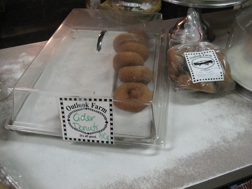 cider donuts, Outlook Farm