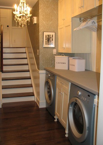 laundry room by saucy dragonfly.