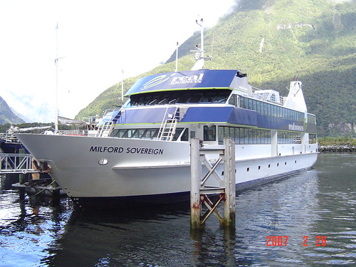 Real Journey Boat @ Milford Sound