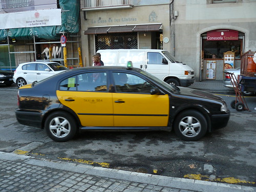 taxi barcelonais por zoubi.