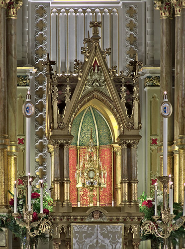 Saint Francis de Sales Oratory, in Saint Louis, Missouri, USA - monstrance 2.jpg