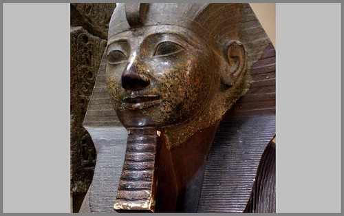 2004_0418_110125AA Hatshepsut por Hans Ollermann.