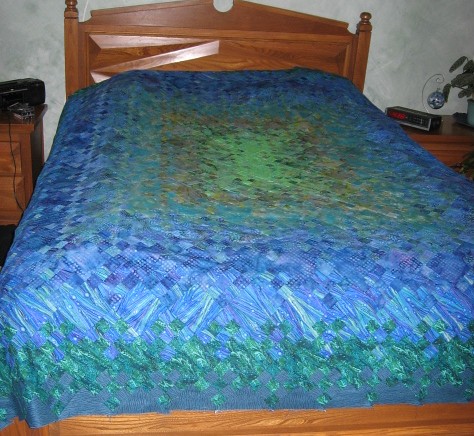 8quilt on bed