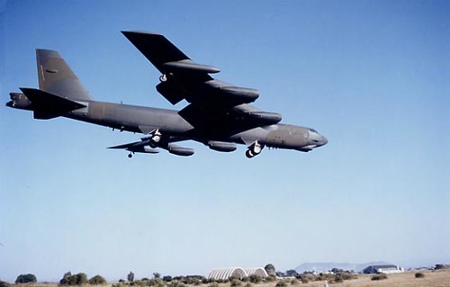 Airplane picture - Boeing B52G USAF Moron