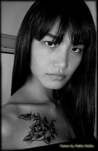 S o Paulo Fashion Week Top Model Juliana Imai Tattoo by Pablo Dellic 