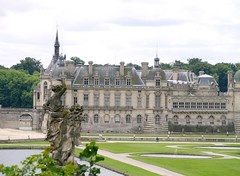 Chateau de Chantilly par hellolapomme
