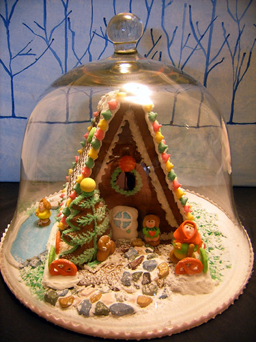 Gingerbread House * under glass by traSEAlee.