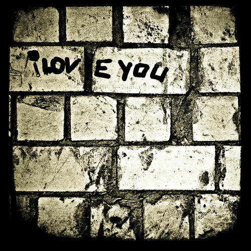 i love you in graffiti. I love you