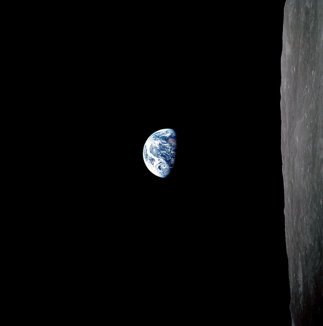Earthrise / Apollo 8