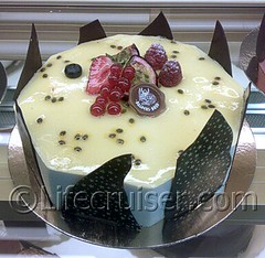 Birthday Cake Berries & Chocolate