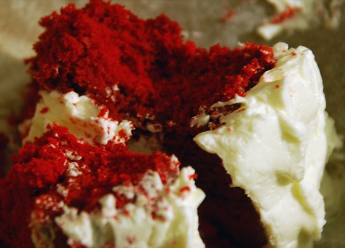 red velvet cake @ Magnolia's (UWS)